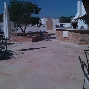 https://residence-mas-du-tadorne.fr-provencehotel.com